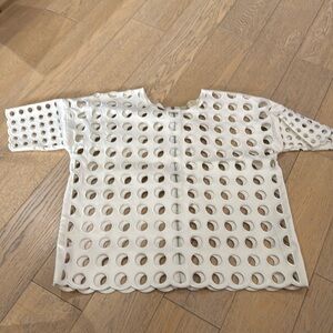 Cutout top size small